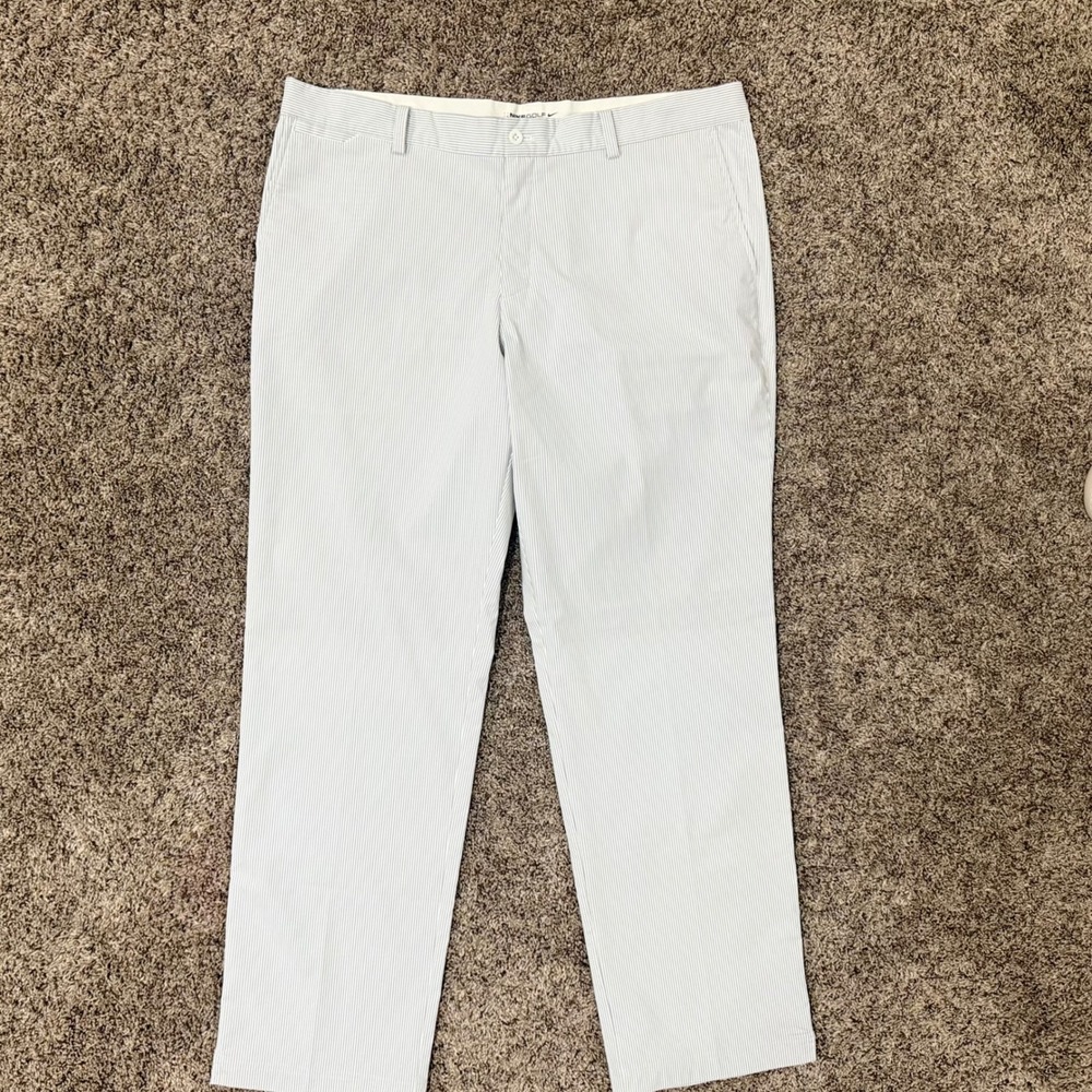 Nike Men's Golf pants White Gray Stripe Dri-Fit Lightweight‎ Size 38 x 32